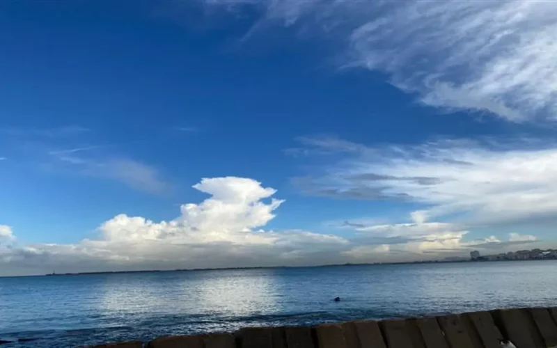 نوة رأس 2026 تضرب بقوة.. تقلبات جوية وهبوط حرارة يصل 10 درجات